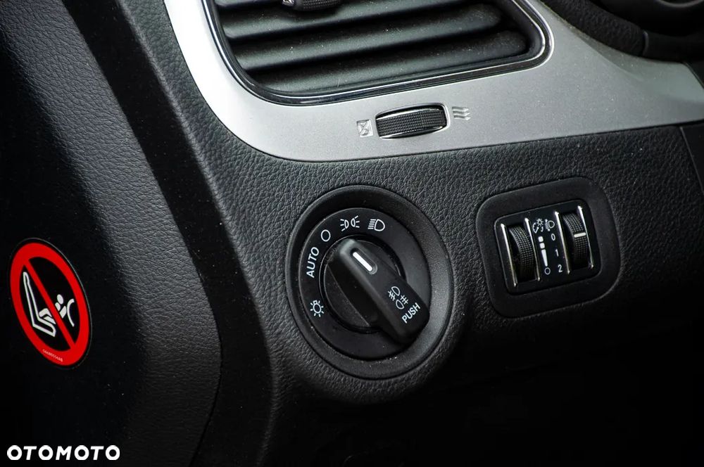 Fiat Freemont 2.0 Multijet Black Code AWD - 38