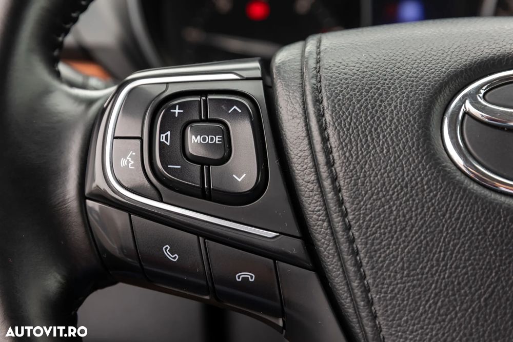 Toyota Avensis 2.0 D-4D Elegance Terracotta - 22