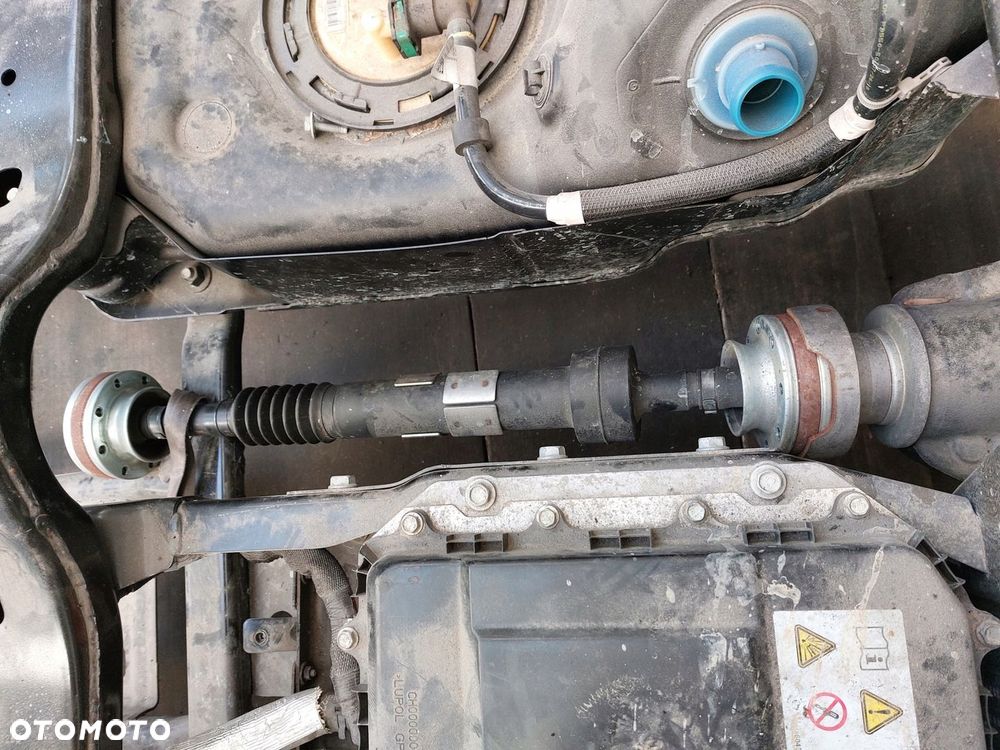 Jeep Wrangler JL 18 2.0 T 3d wał napędowy tylny - 1