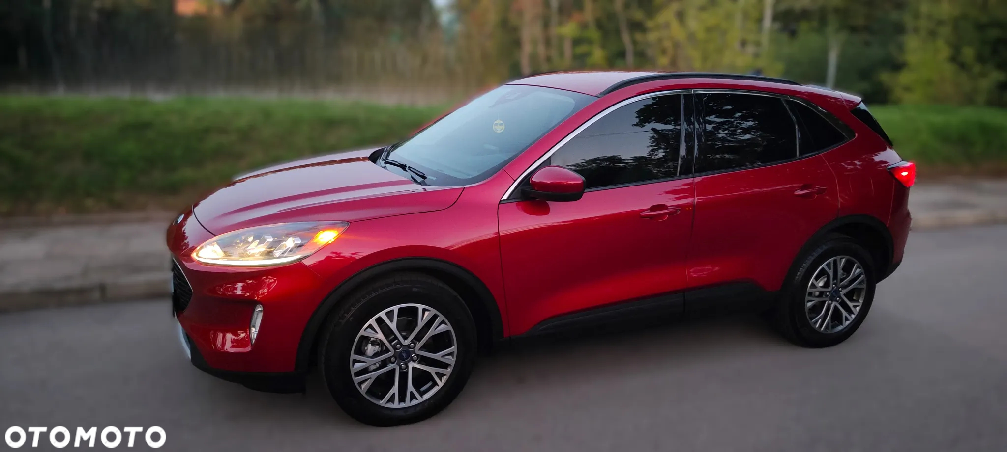 Ford Escape 2.0 EcoBoost AWD Titanium - 2
