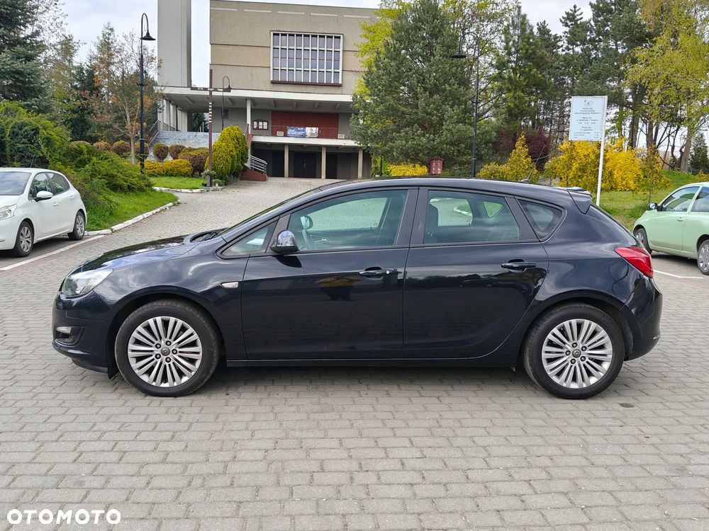 Opel Astra 1.7 CDTI Cosmo - 5