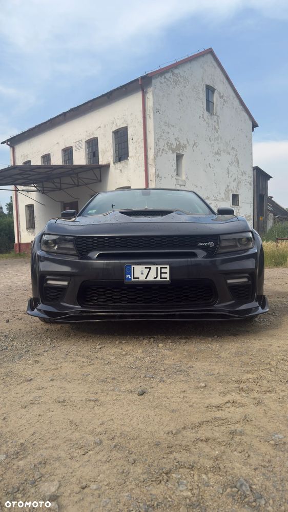 Dodge Charger - 7