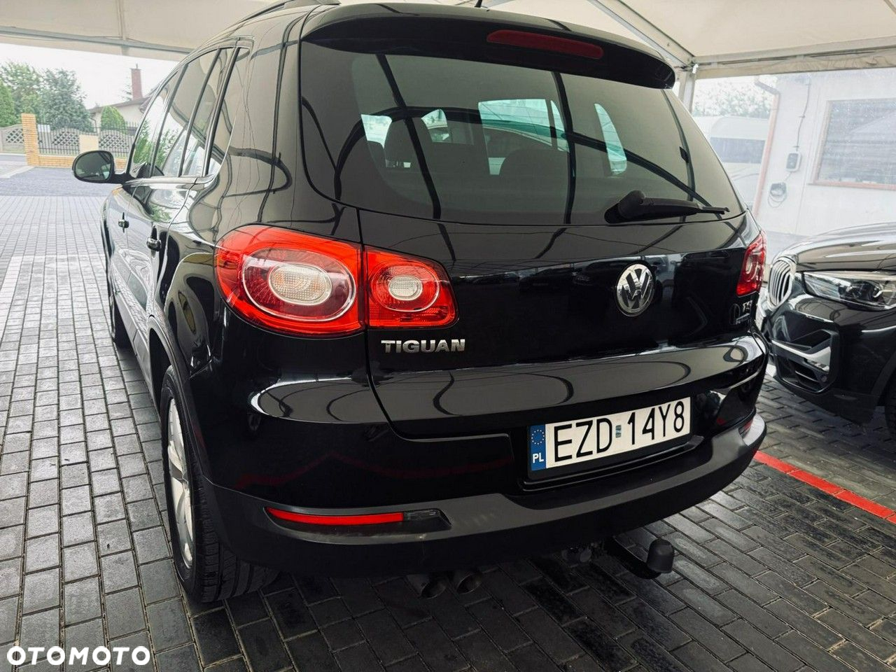 Volkswagen Tiguan - 16