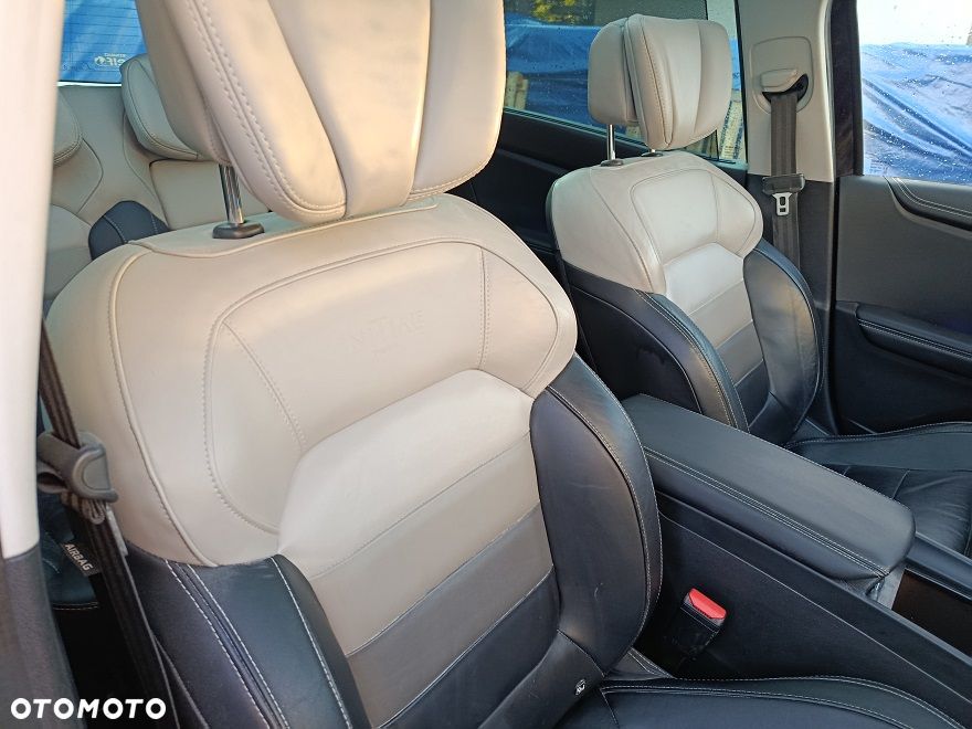 Renault Grand Scenic - 14