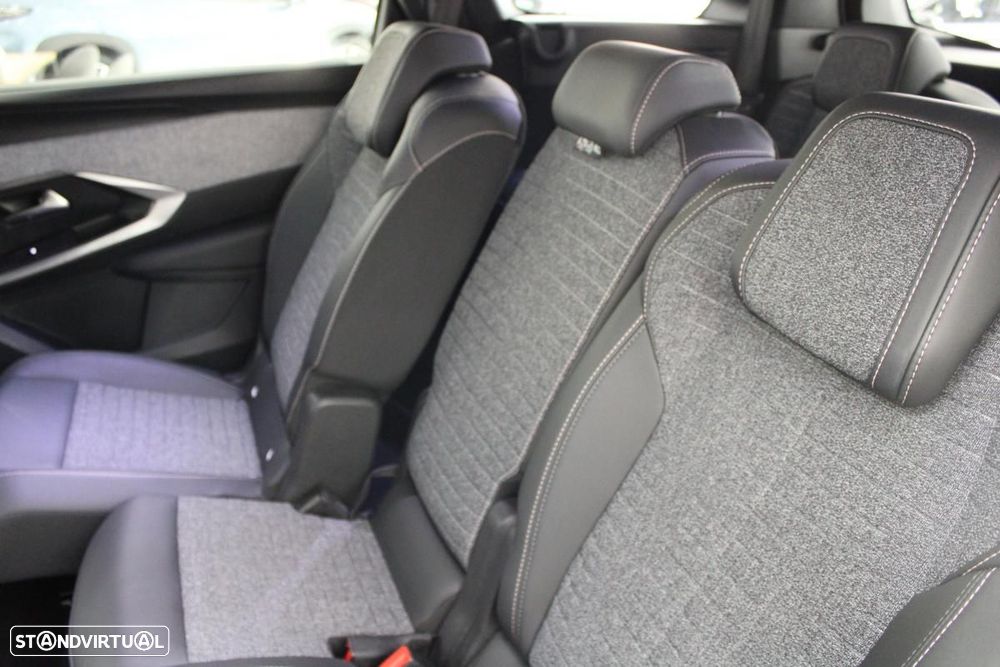Peugeot E-5008 210 Allure Business - 16