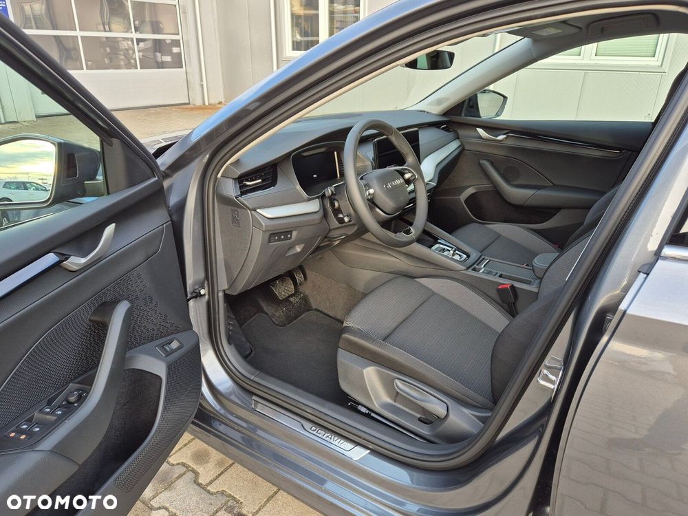 Skoda Octavia - 10
