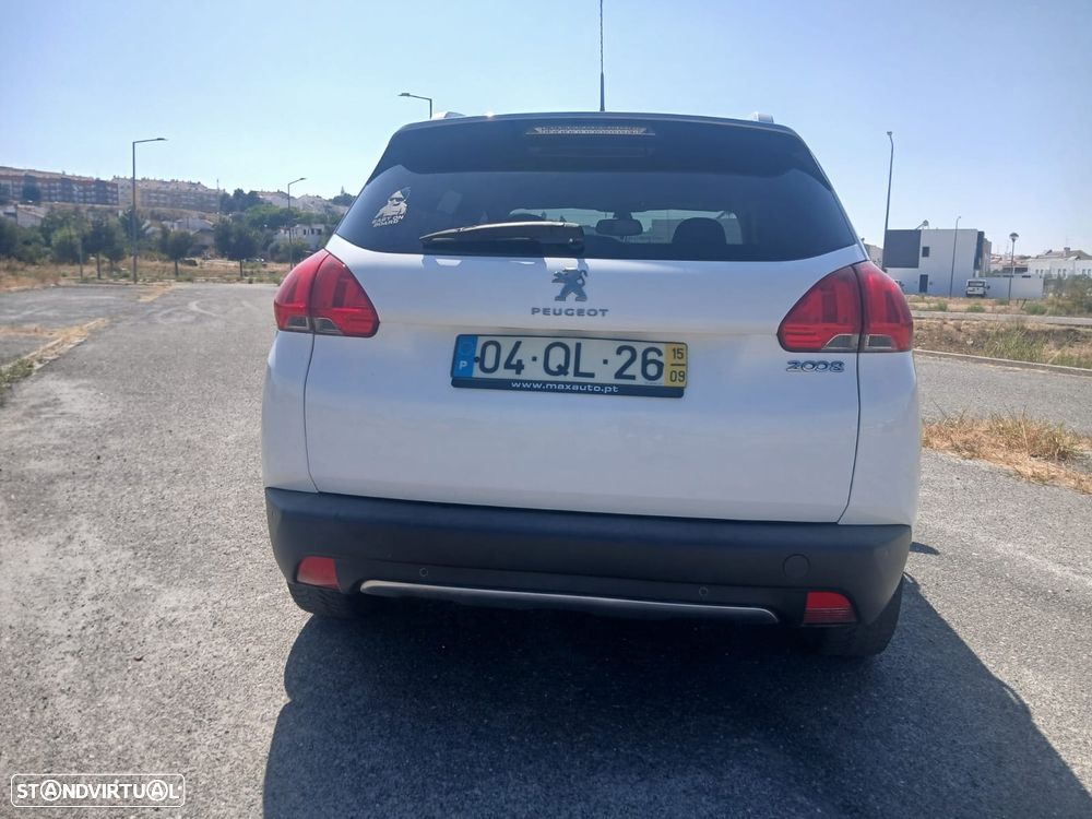 Peugeot 2008 1.2 PureTech Allure - 9