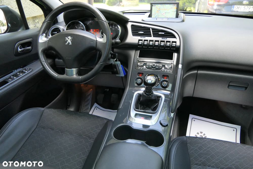 Peugeot 3008 HDi FAP 150 Platinum - 18