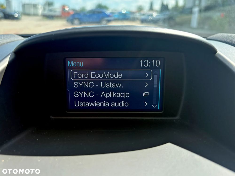 Ford Fiesta 1.0 EcoBoost Titanium - 21
