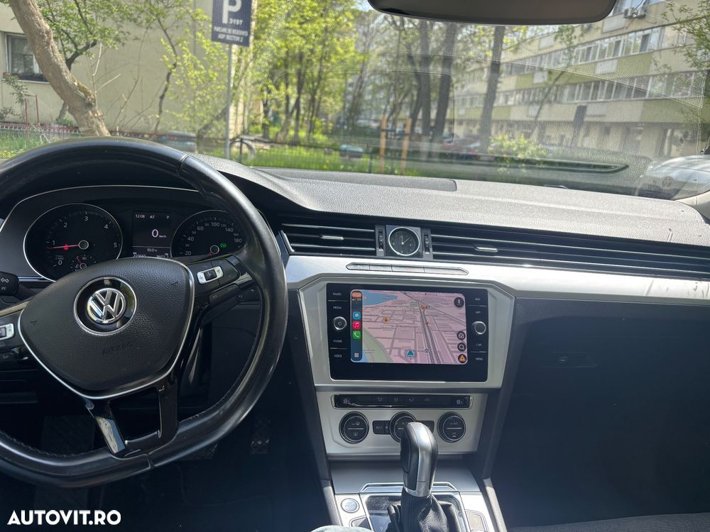 Volkswagen Passat 2.0 TDI DSG Comfortline - 6