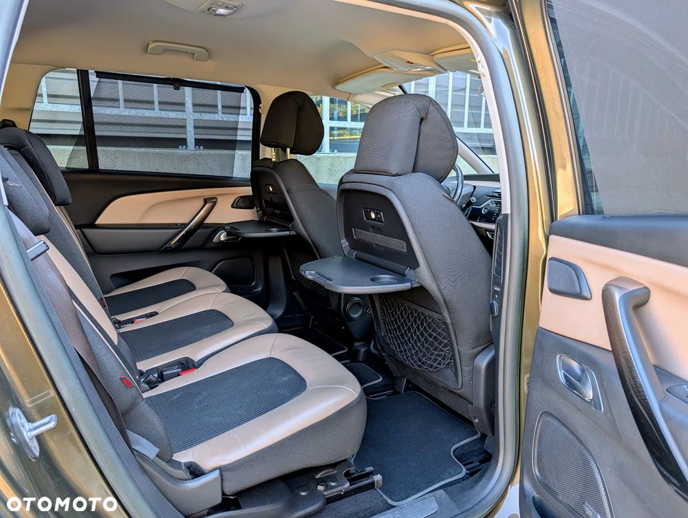 Citroën C4 Picasso 1.6 THP Exclusive - 8