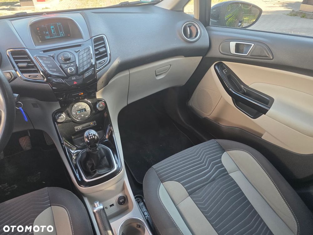 Ford Fiesta 1.0 EcoBoost Titanium - 15