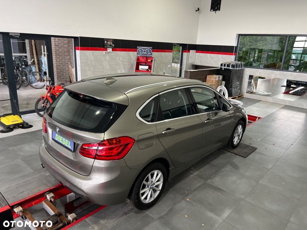 BMW Seria 2 218d Advantage sport - 9