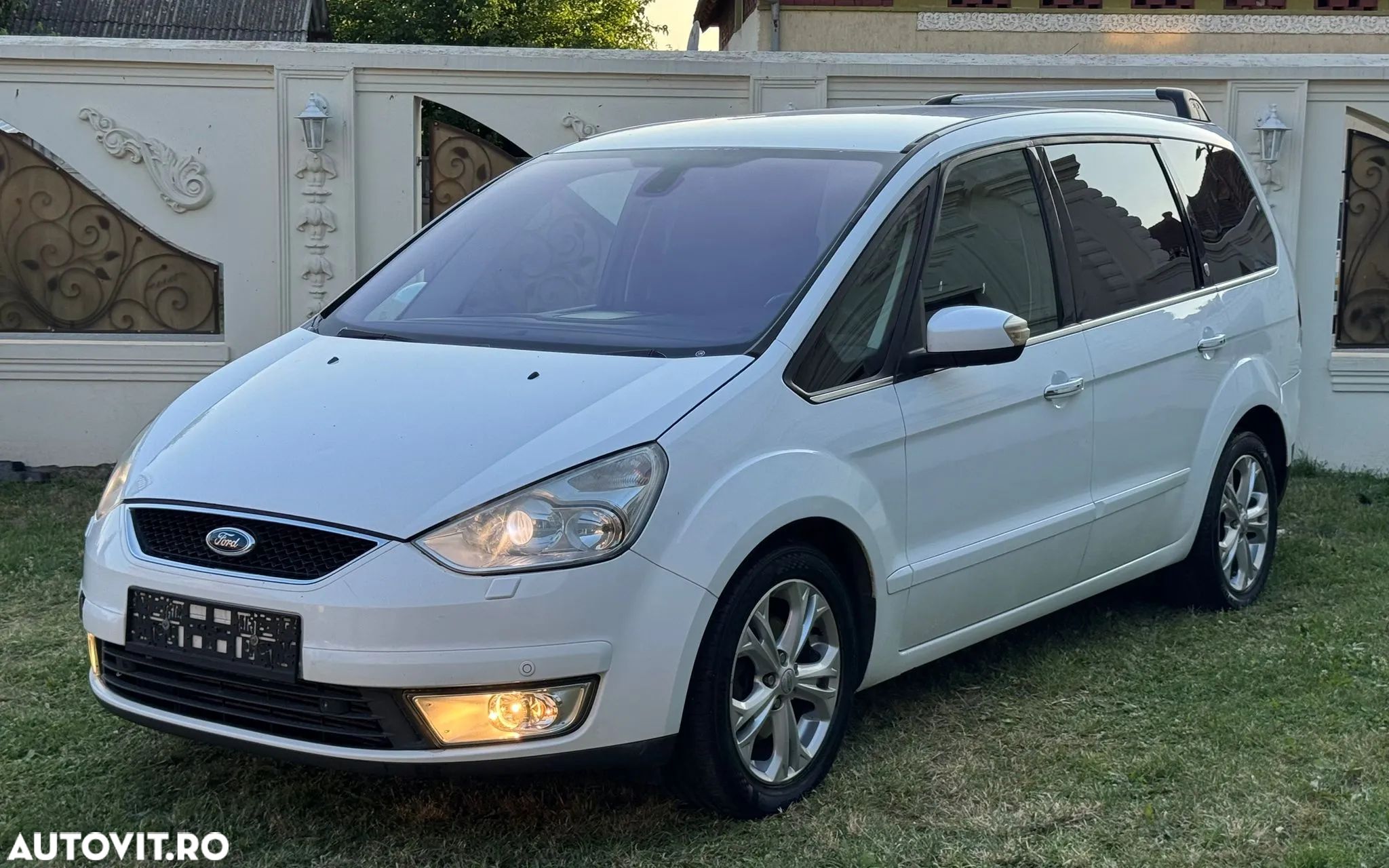 Ford Galaxy - 1
