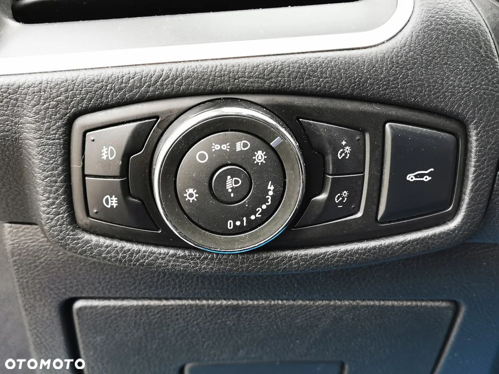 Ford S-Max 2.0 TDCi Titanium PowerShift - 18