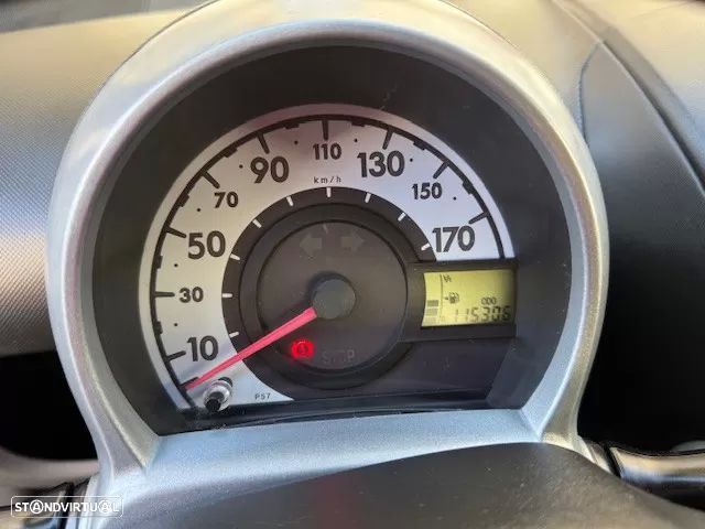 Peugeot 107 1.0 Access - 23