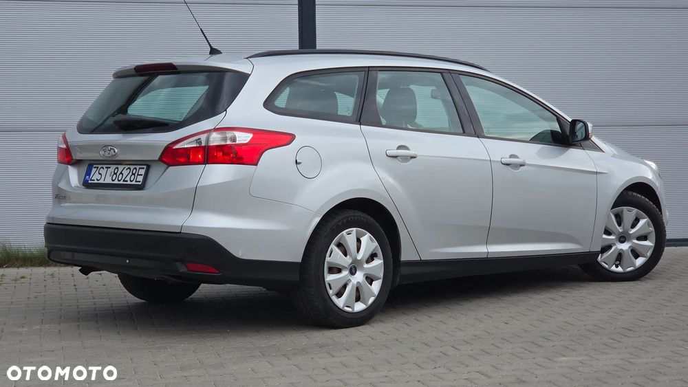 Ford Focus - 10
