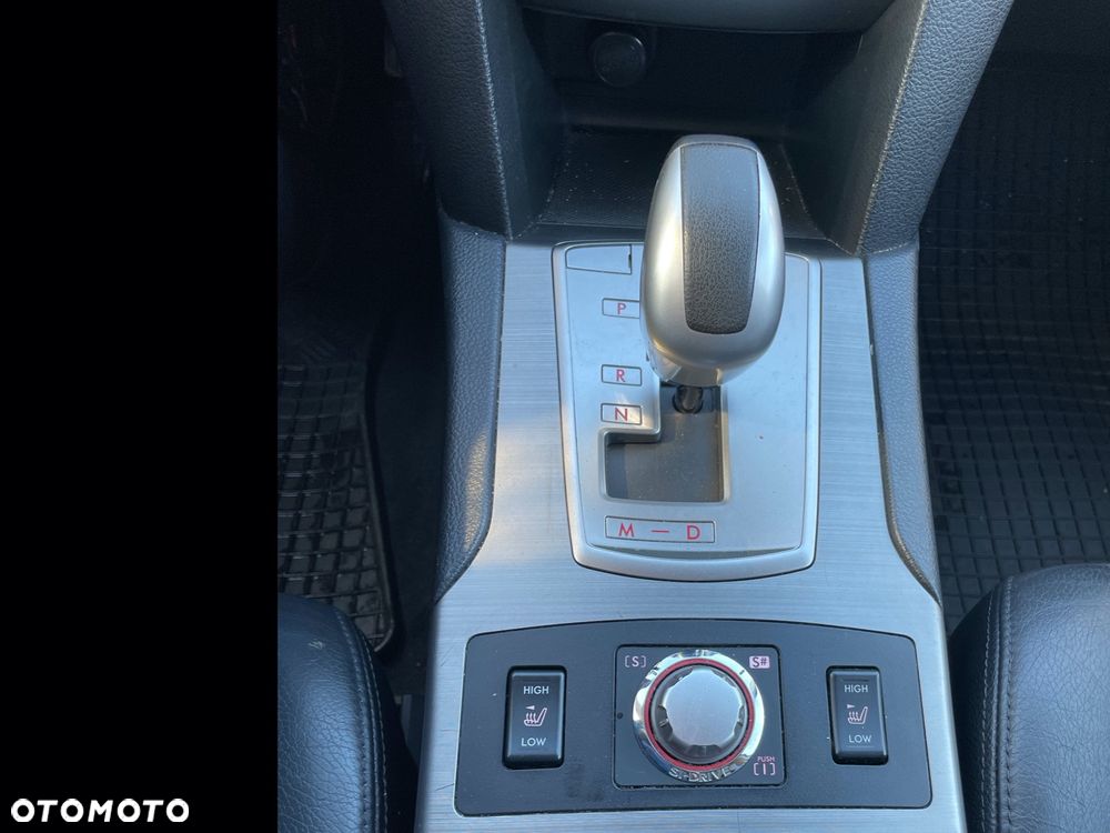 Subaru Outback 3.6 R Exclusive Navi - 8