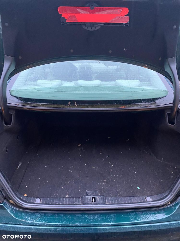 Mercedes-Benz Klasa E 220 CDI Classic - 12