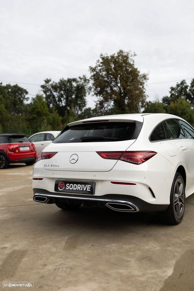 Mercedes-Benz CLA 250 e Shooting Brake AMG Line - 30