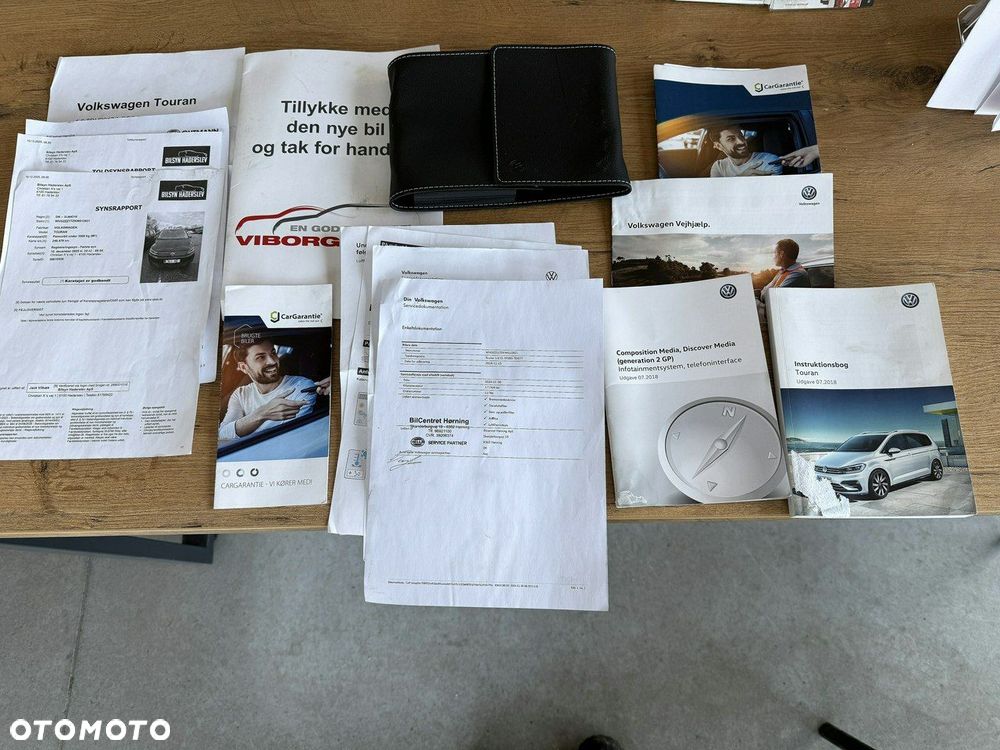 Volkswagen Touran 1.6 TDI SCR DSG IQ.DRIVE - 11