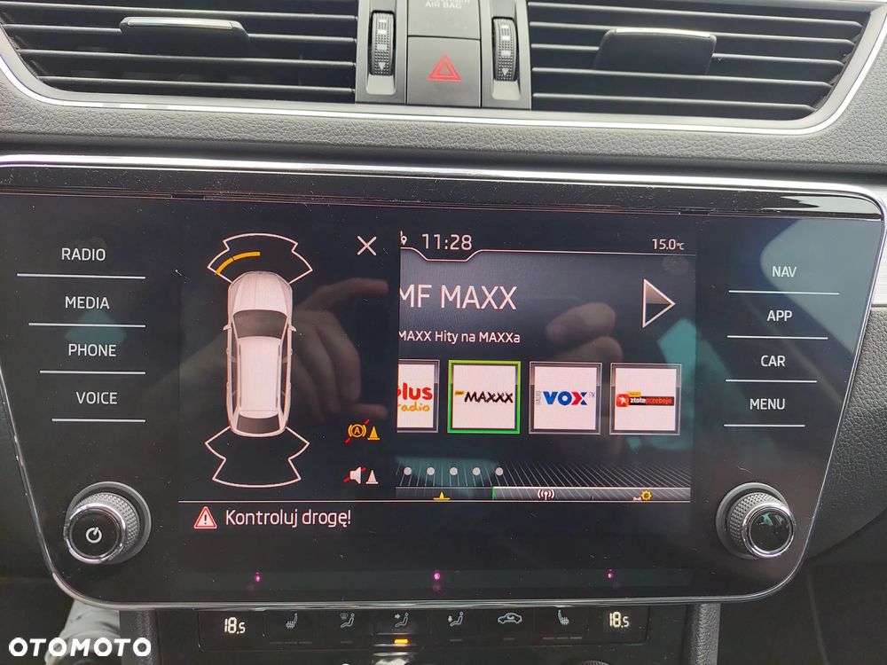 Skoda Superb 1.5 TSI Ambition DSG - 18