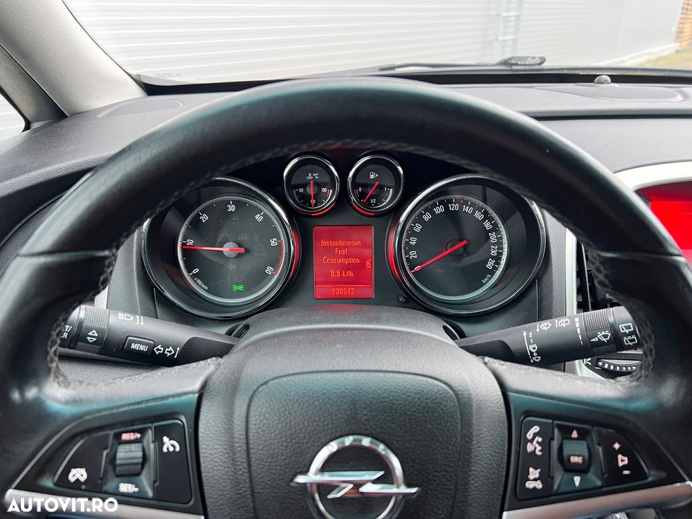 Opel Astra 1.7 CDTI DPF Sports Tourer Exklusiv - 13