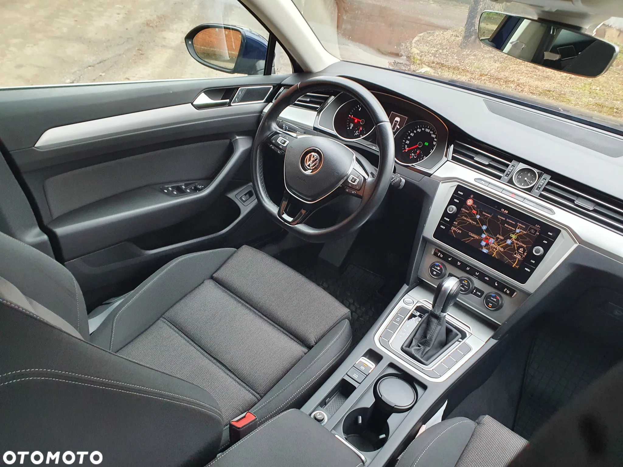 Volkswagen Passat 2.0 TDI BMT Comfortline DSG - 8