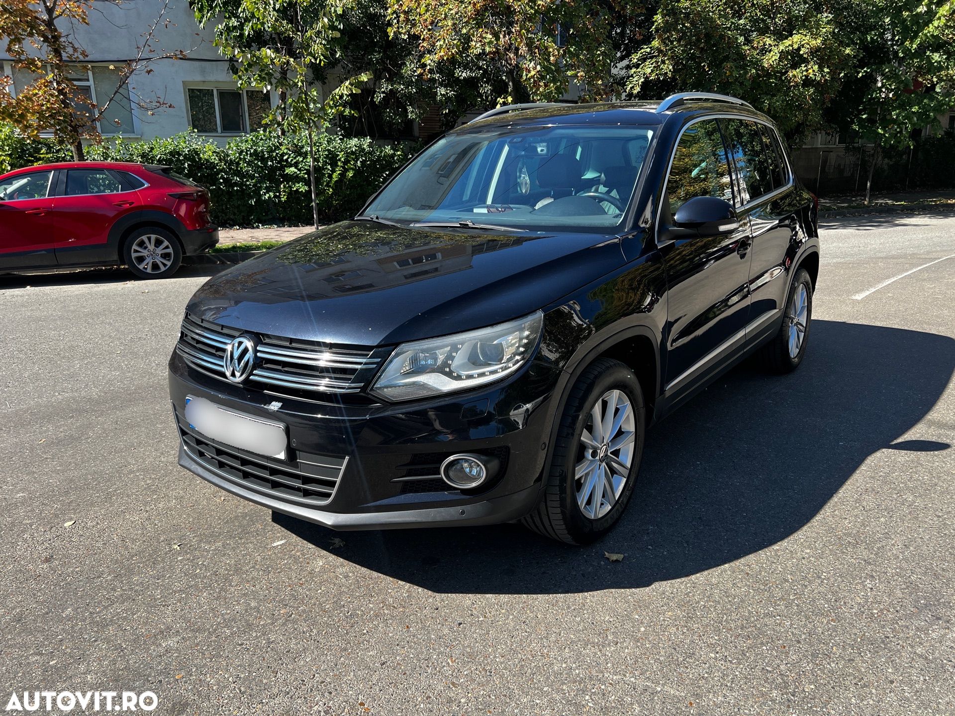 Volkswagen Tiguan 2.0 TDI 4Motion DSG Sport & Style - 1