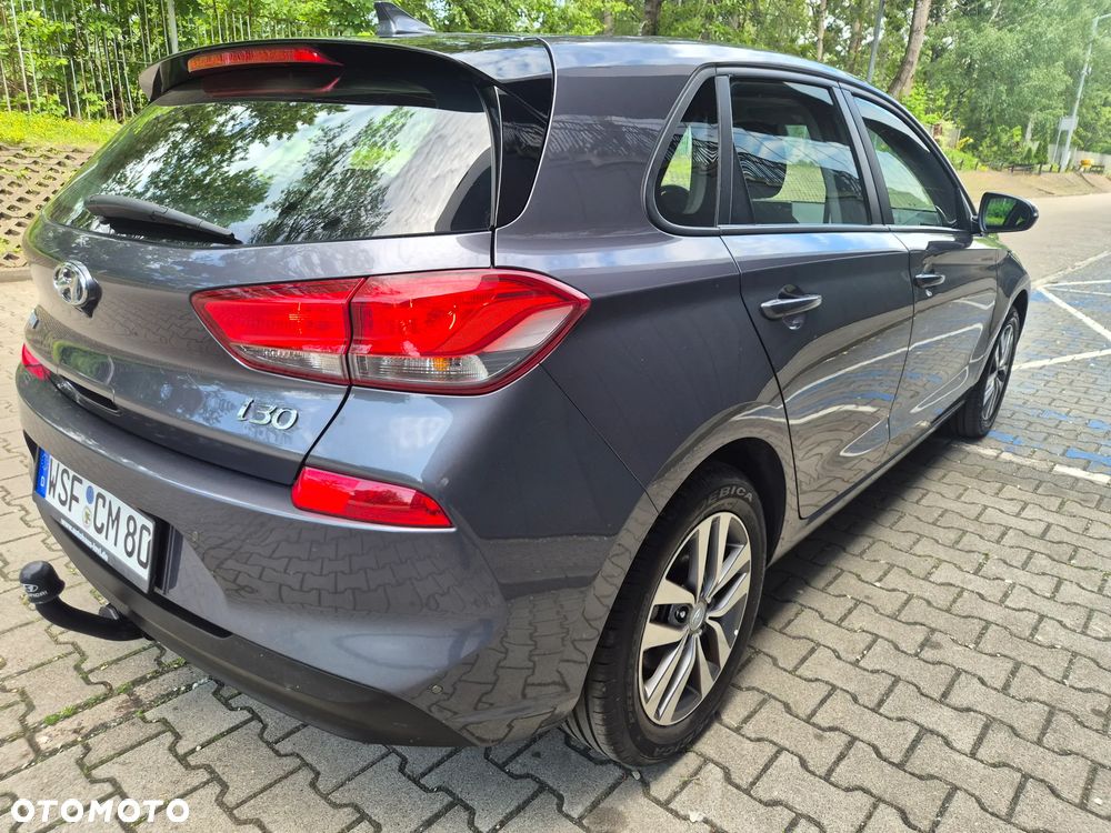 Hyundai i30 1.4 Trend - 6