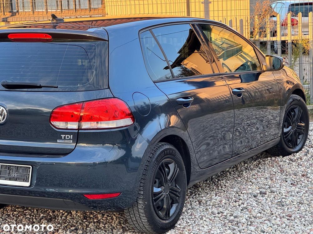 Volkswagen Golf VI 1.6 TDI Comfortline - 19