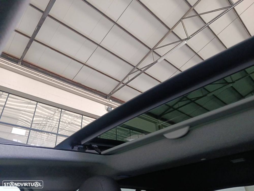 Jeep Avenger Summit - 23