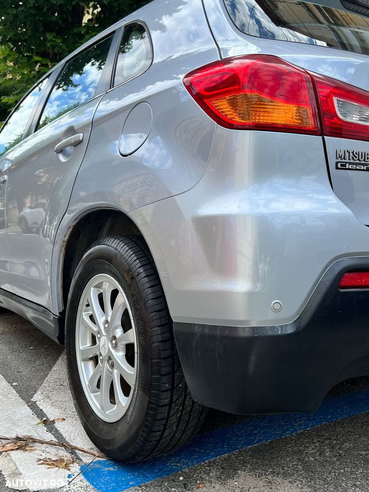 Mitsubishi ASX 1.6 Litre MIVEC Inform - 9