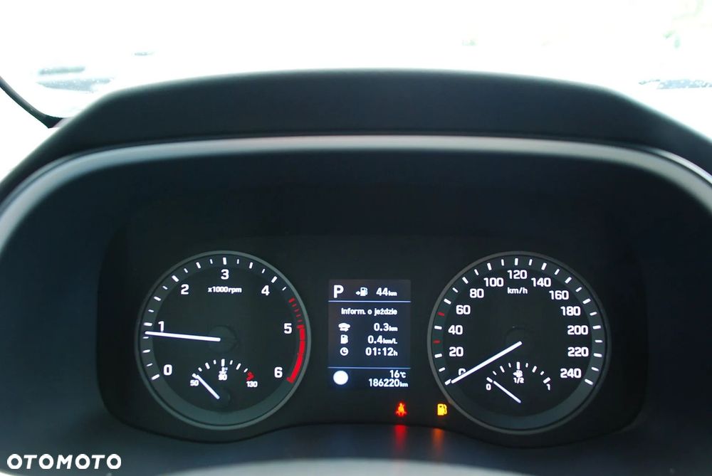 Hyundai Tucson 1.6 CRDi Style 2WD DCT - 23