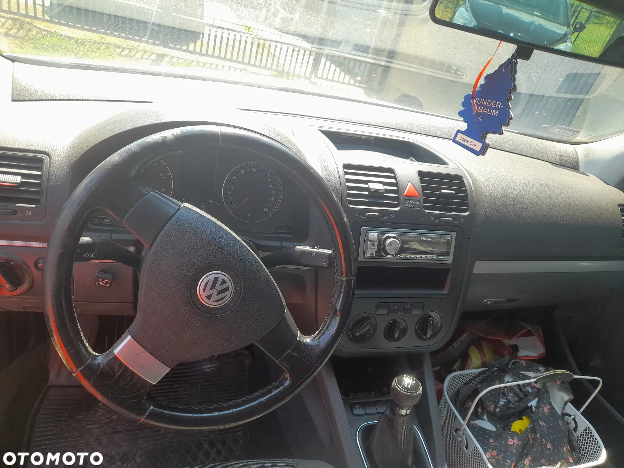 Volkswagen Golf 1.6 Comfortline - 2