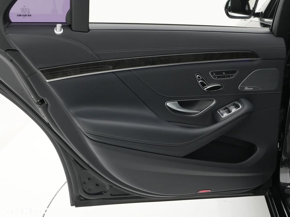 Mercedes-Benz Klasa S 350 d 4-Matic L 9G-TRONIC - 22