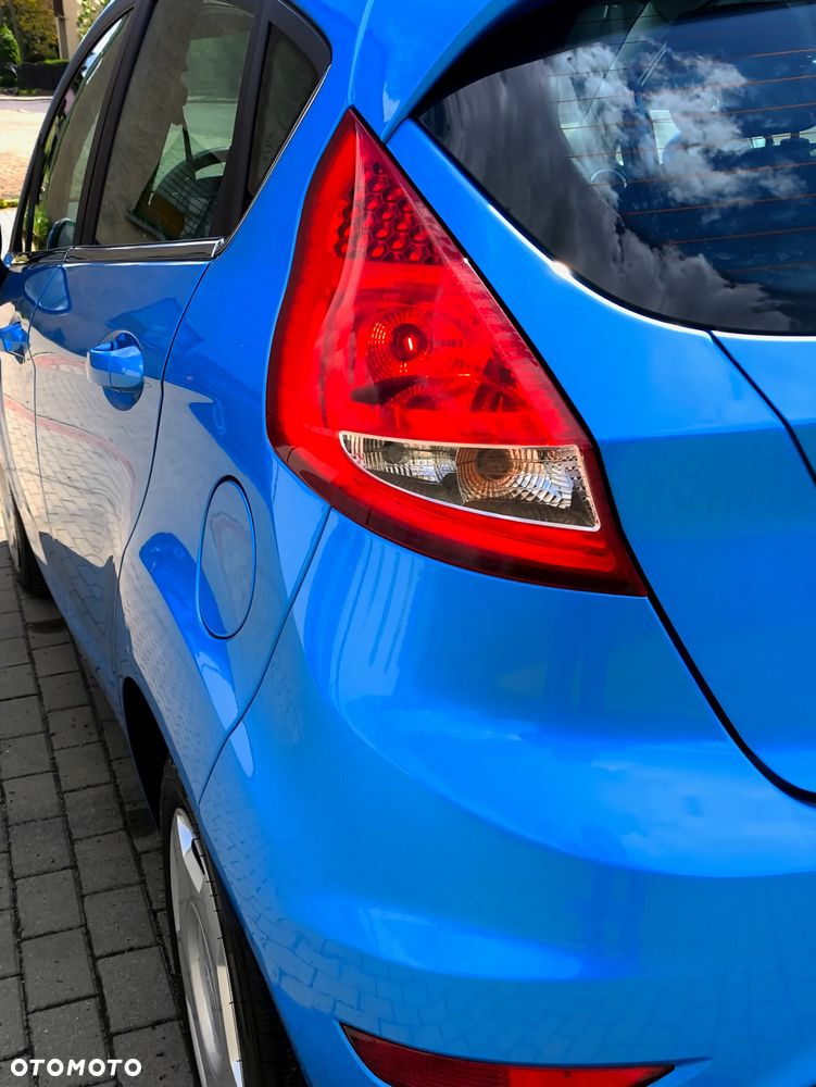 Ford Fiesta - 17