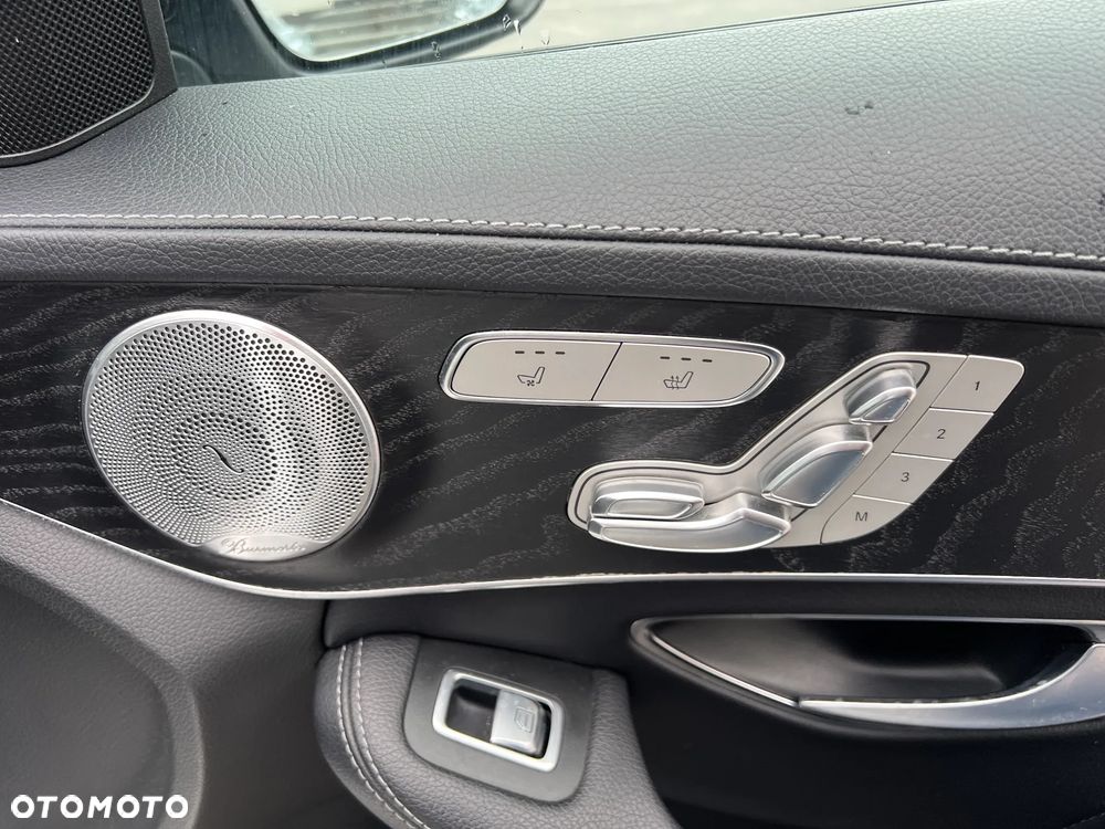 Mercedes-Benz Klasa C 400 4Matic 7G-TRONIC AMG Line - 11