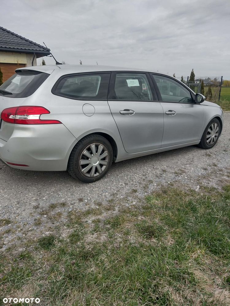 Peugeot 308 - 5