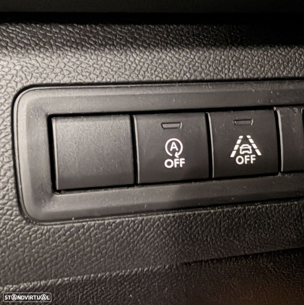 Peugeot 308 1.2 PureTech GT Line EAT8 - 25