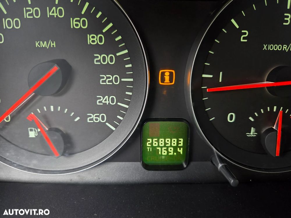Volvo V50 1.6 D Momentum - 15