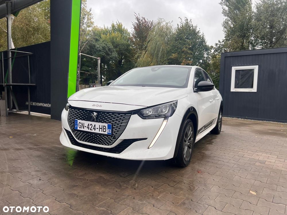 Peugeot 208 Elektromotor 136 E-Style - 4