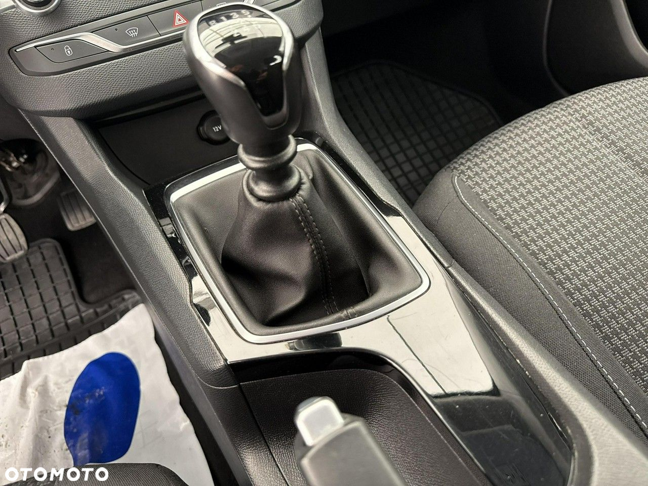 Peugeot 308 - 17
