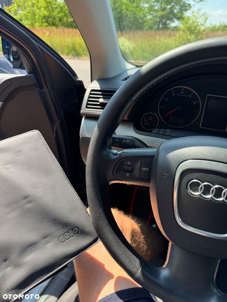 Audi A4 Limousine 1.8 T quattro - 21