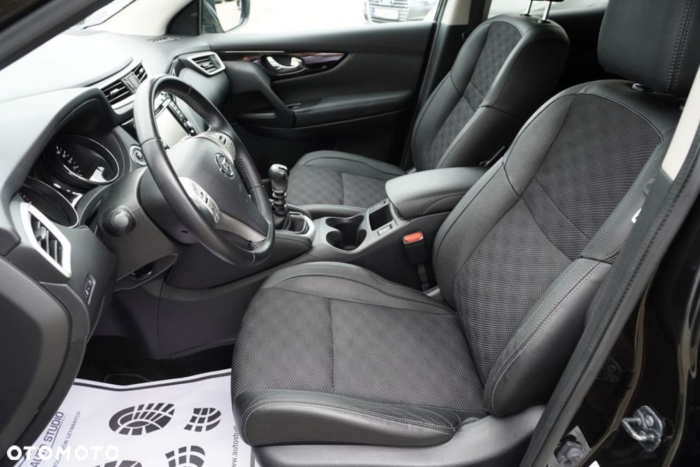Nissan Qashqai 1.2 DIG-T Tekna EU6 - 10