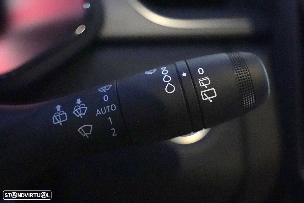 Renault Captur 1.0 TCe Techno Bi-Fuel - 8