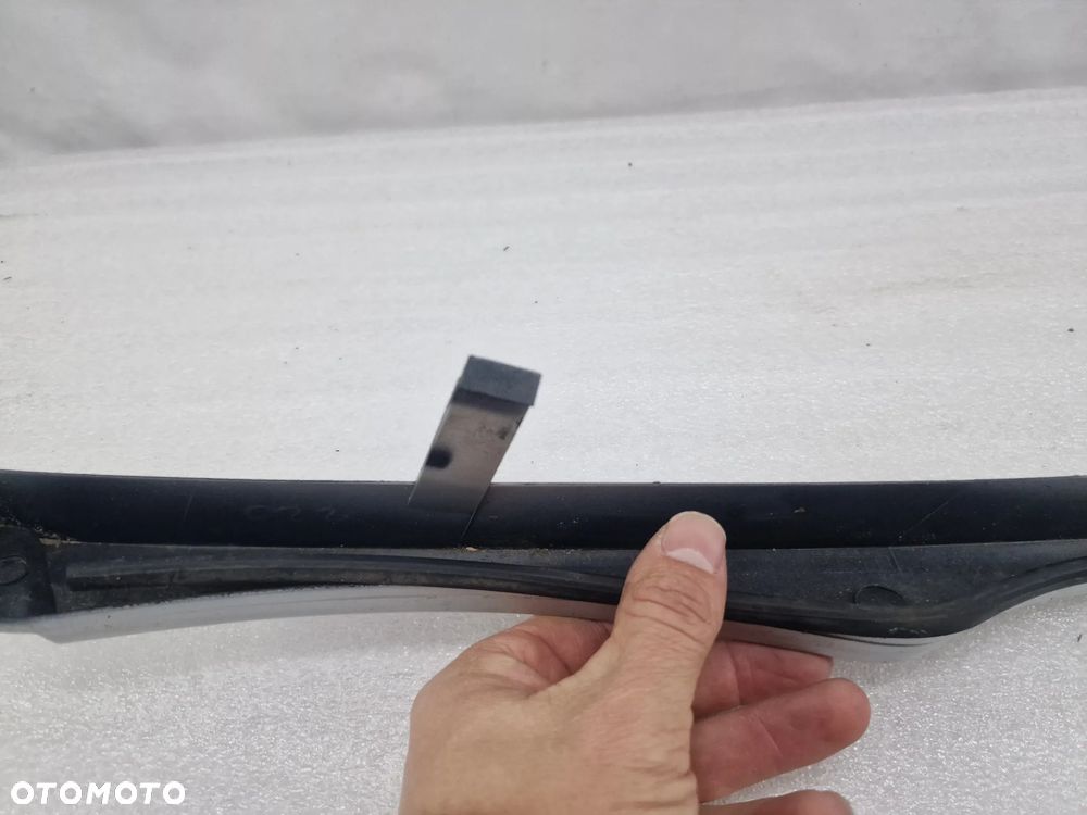 BMW E46 LIFT 01- LEWA LISTWA POD LAMPĘ LEWĄ , NR 51137030553 , NR AUKCJI C/181 - 8