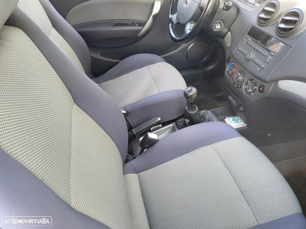 Chevrolet Aveo 1.2 L - 4