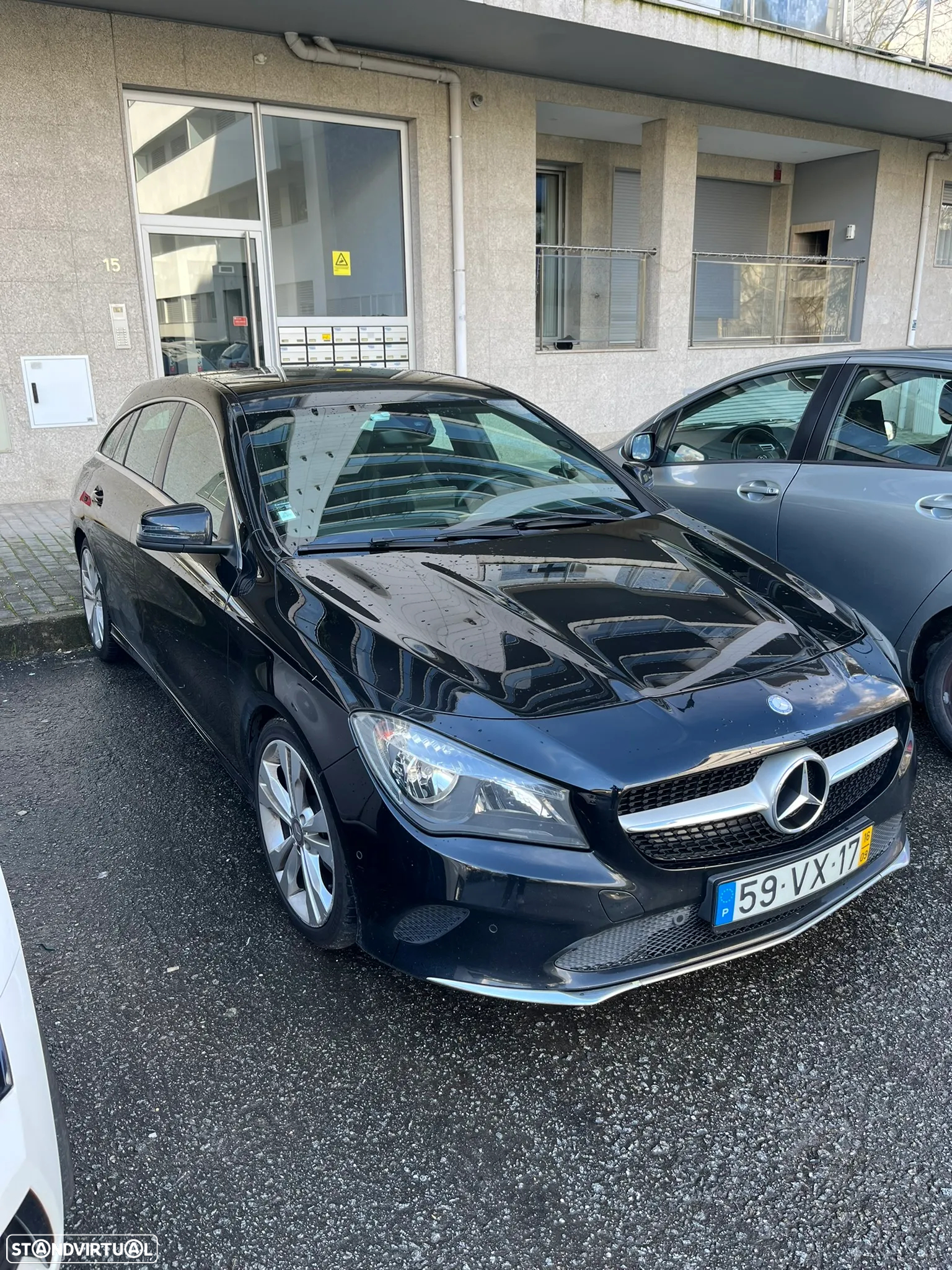 Mercedes-Benz CLA 220 Shooting Brake (CDI) d 4Matic 7G-DCT - 3