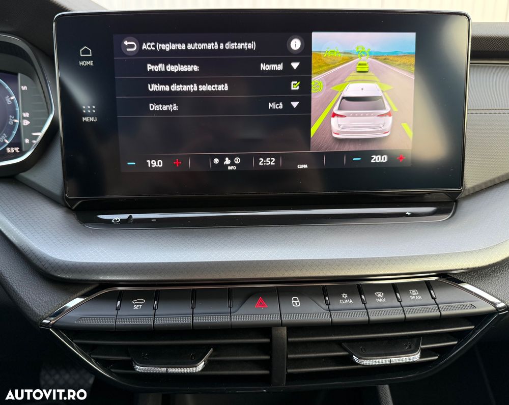 Skoda Octavia 2.0 TDI DSG Ambition - 25